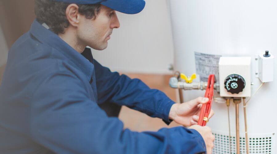 Professional water heater repair in Hoffman, IL